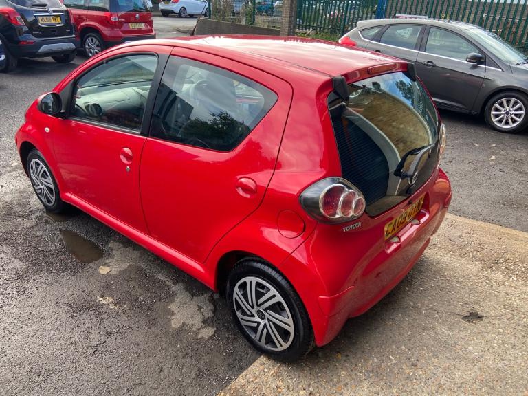 2009 Toyota Aygo 1.0 VVT-i + Hatchback 5dr Petrol Manual Euro 4 (67 bhp)