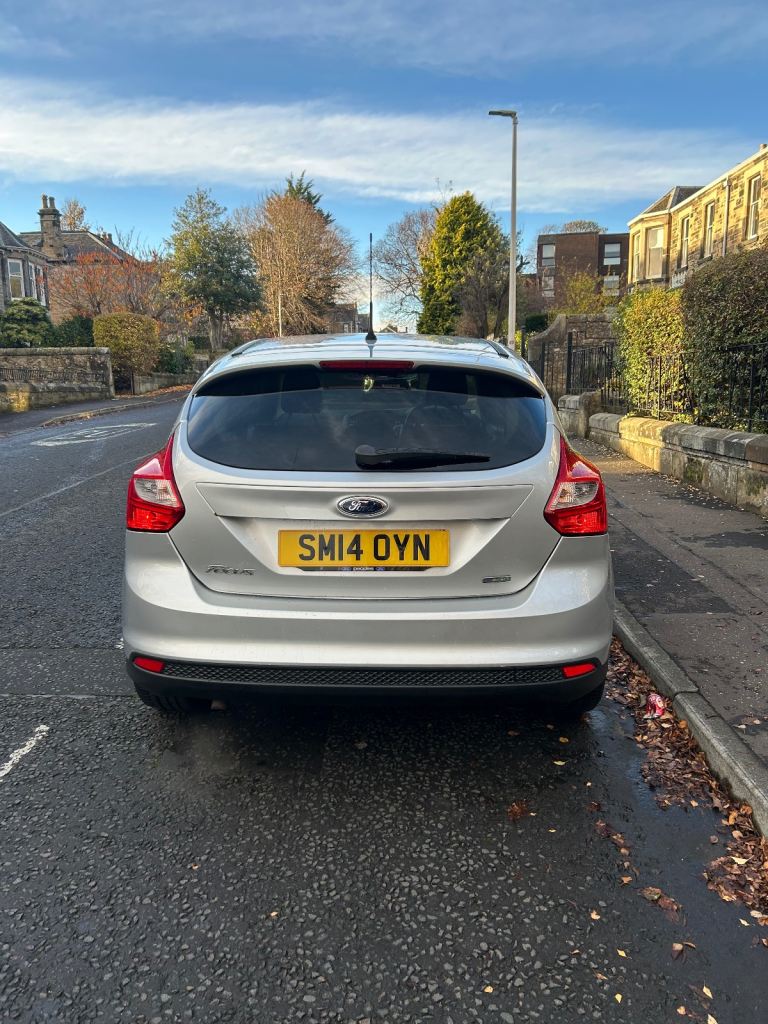 Ford, FOCUS, Hatchback, 2014, Manual, 998 (cc), 5 doors