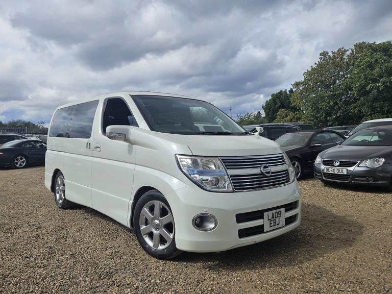 2009 NISSAN ELGRAND HIGHWAY STAR 3.5 V6 AUTOMATIC 8 SEATER ULEZ COMPLIANT