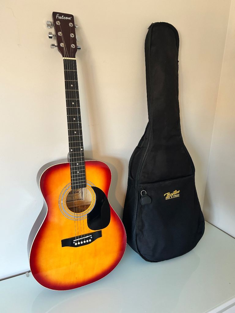 Acoustic Guitar Bundle – URGENT SALE – £60