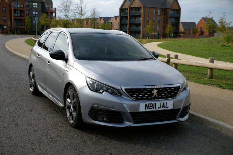 Peugeot, 308, Estate, 2017, Semi-Auto, 1997 (cc), 5 doors