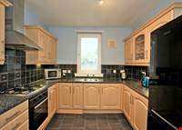 First-floor Self-contained three-bedroom flat to rent