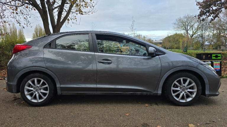 Honda, civic. 1 year MOT. Honda main dealer History . 