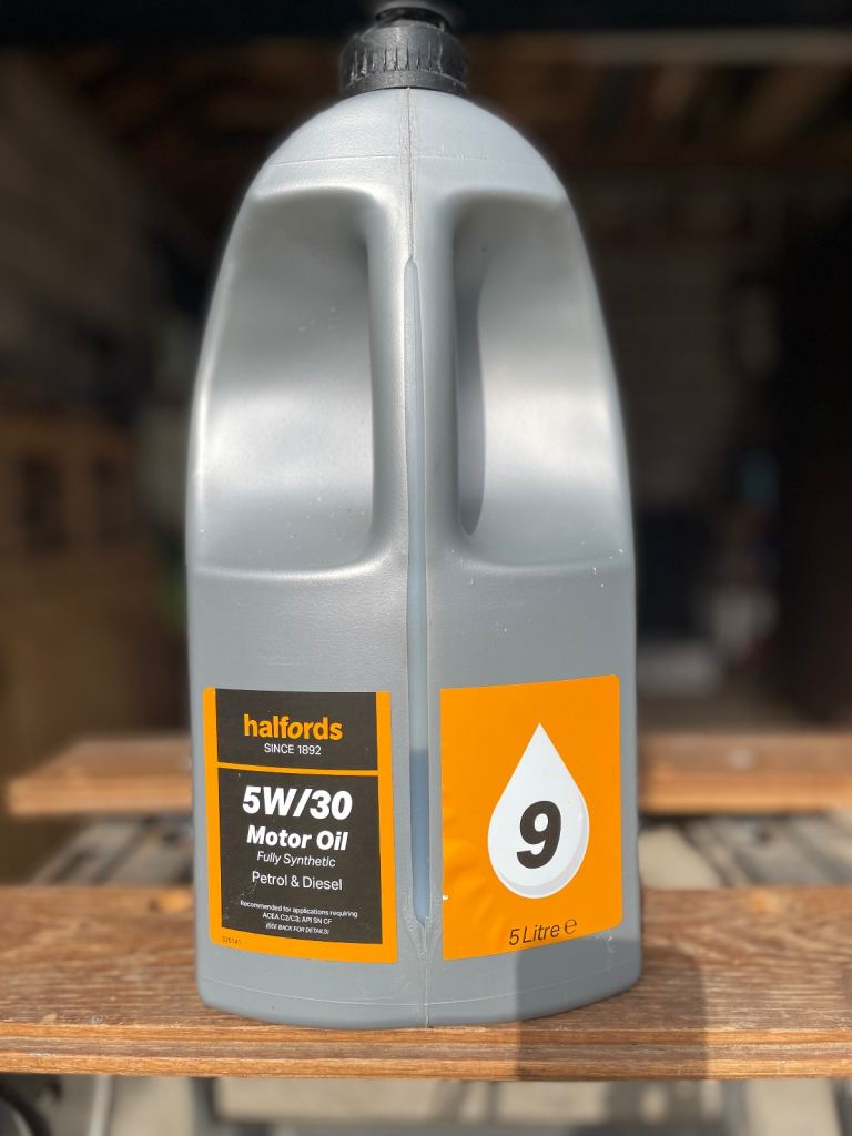Free motor oil and coolant for 2007 MINI Clubman