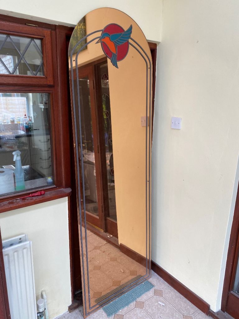 Tall mirror 