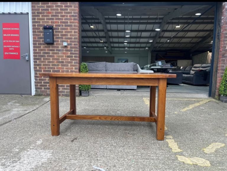 Solid Oak Extendable Dining Table delivery available 