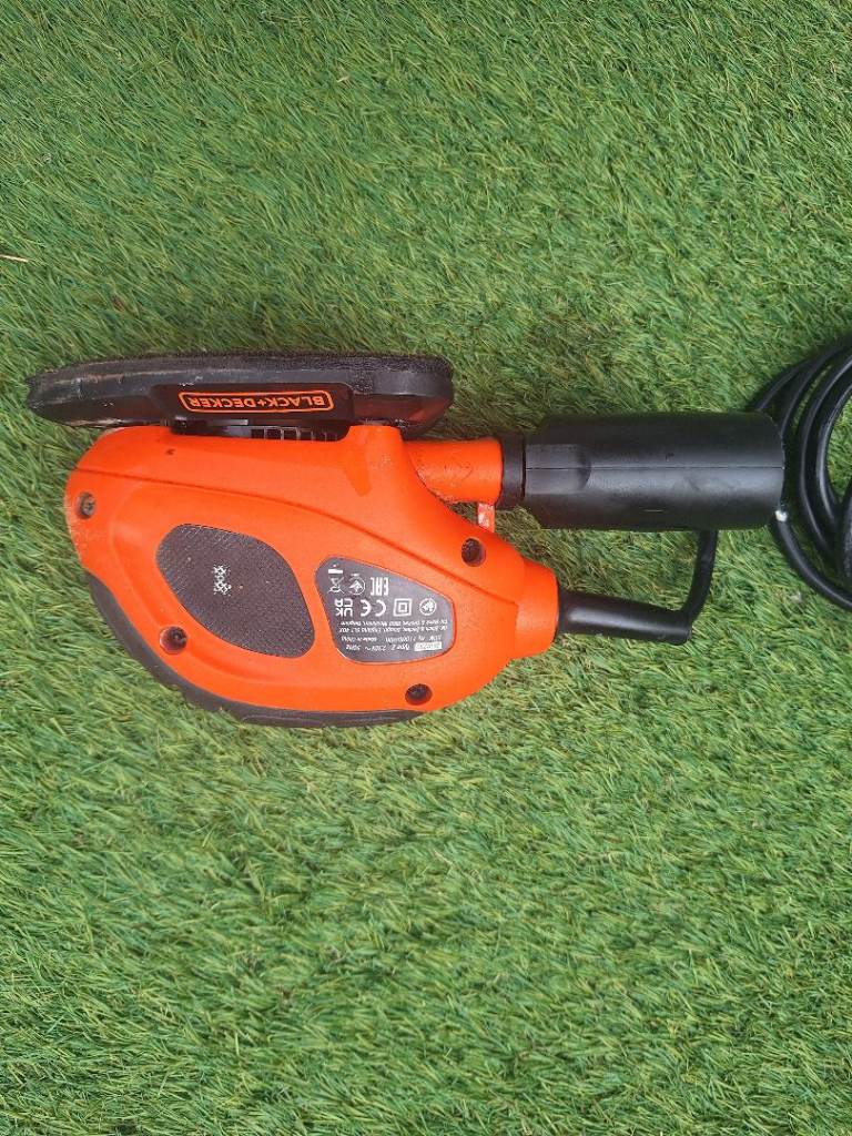 BLACK+DECKER sander