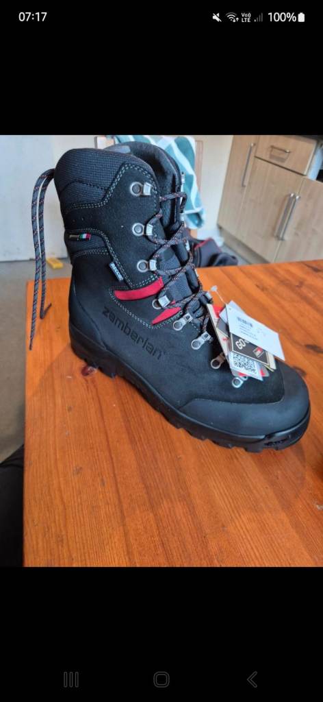 NEW Zamberlan Wald GTX RR Chainsaw Boots – Black, UK 12