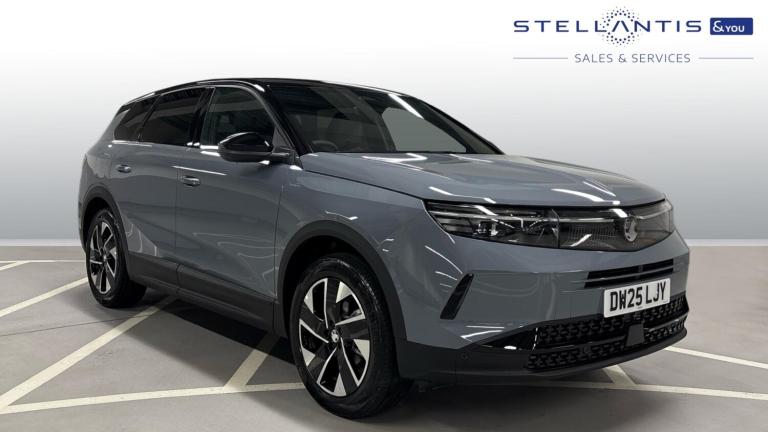 2025 Vauxhall Grandland 1.2 Hybrid [136] Ultimate 5dr e-DCT6 [Pan Roof] HATCHBACK PETROL Automatic