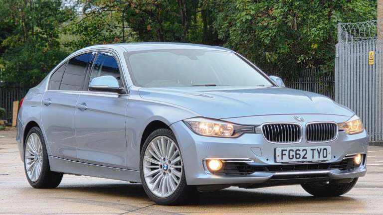 2012 BMW 3 Series 328i Luxury 4dr SALOON PETROL Manual