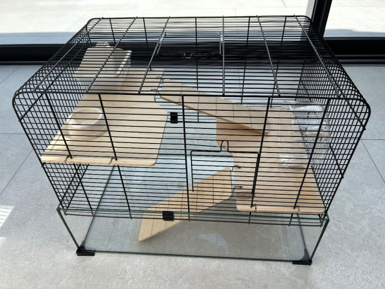 Classic Premium Small Animal Glass Home Cage – First Owner – Original Box – Excellent Condition
