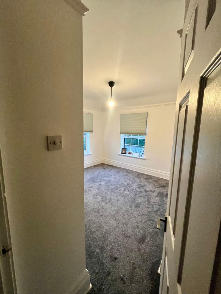 Rent 5 Bedroom House - Totman’s Road, Cuffley EN6