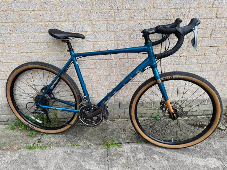 Calibre Lost Lad gravel Road Bike – Blue, Good Condition