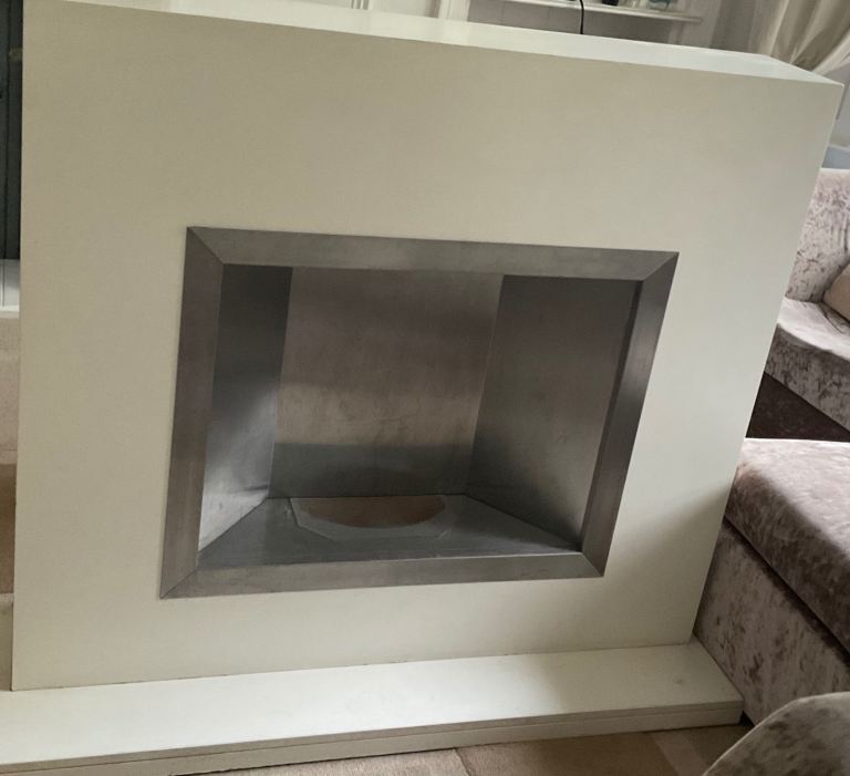 Modern White Fireplace Surround with Grey Insert – Good Condition