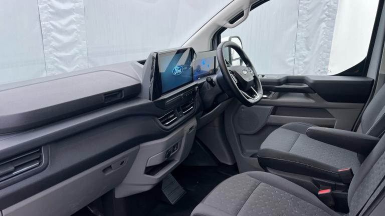 2025 Ford Transit Custom 280 L2 Diesel Fwd 2.0 EcoBlue 136ps H1 Van Limited Auto Van Diesel Autom...