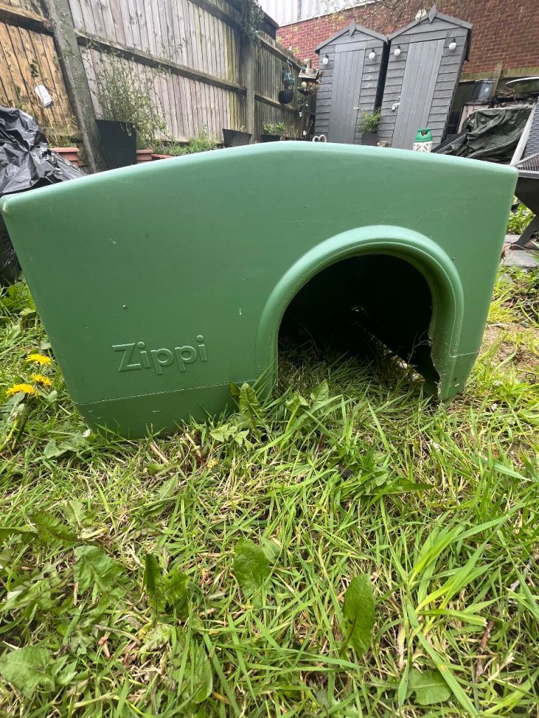 Zippi rabbit hideout