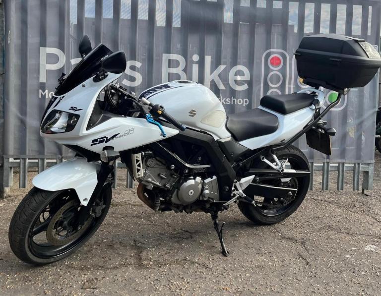 2013 Suzuki SV650 650cc V-Twin Commuter Sports Motorcycle