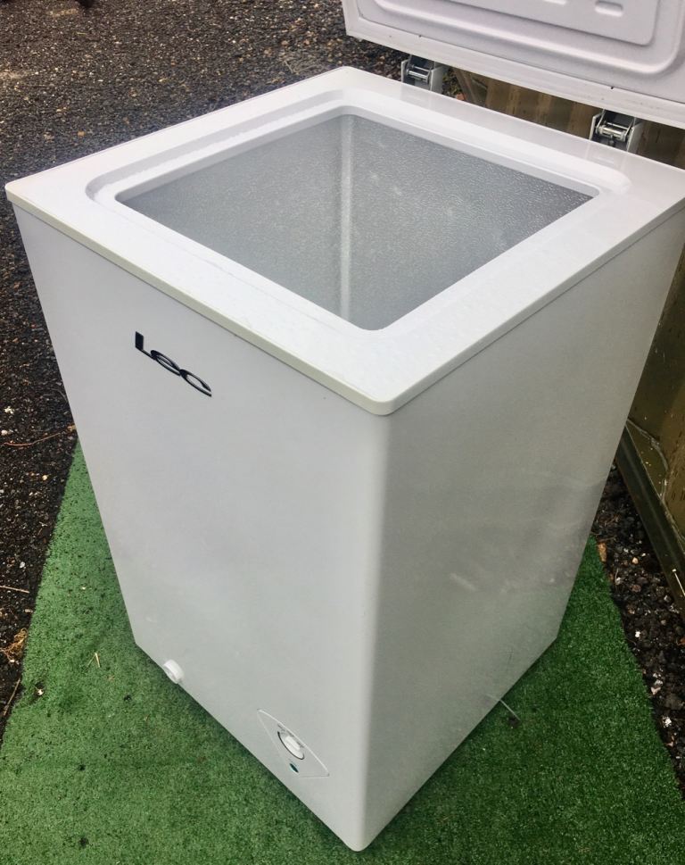 STUNNING CONDITION 💙CHEST FREEZER ULTRA CLEAN 🧽 