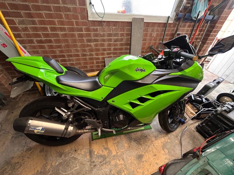 Kawasaki, Ninja 300, 2014, 296 (cc)