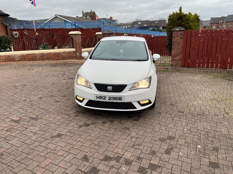 Seat, IBIZA, Hatchback, 2014, Manual, 1390 (cc), 3 doors