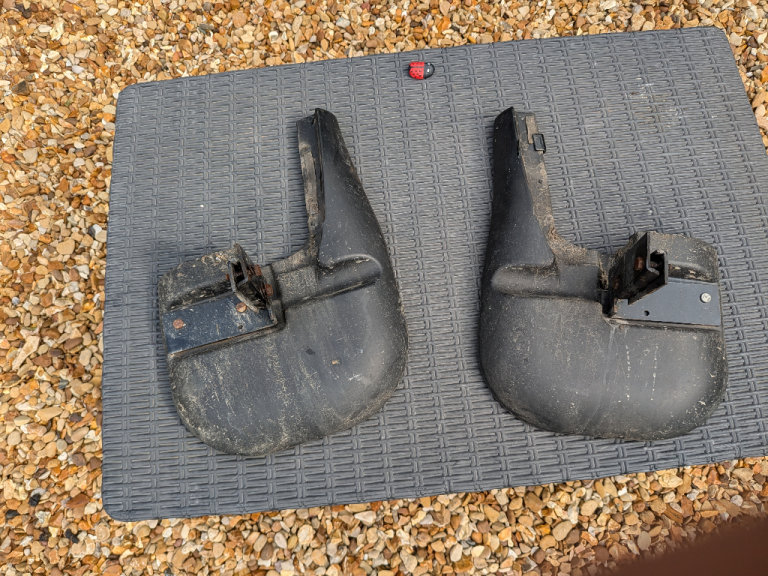 Peugeot boxer mud flaps