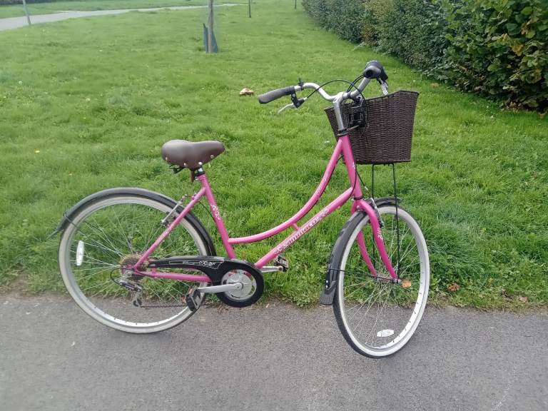 image for Ammaco ladies bike 