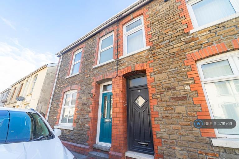 3 bedroom house in Pemberton Road, Llanelli, SA14 (3 bed) (#2791769)