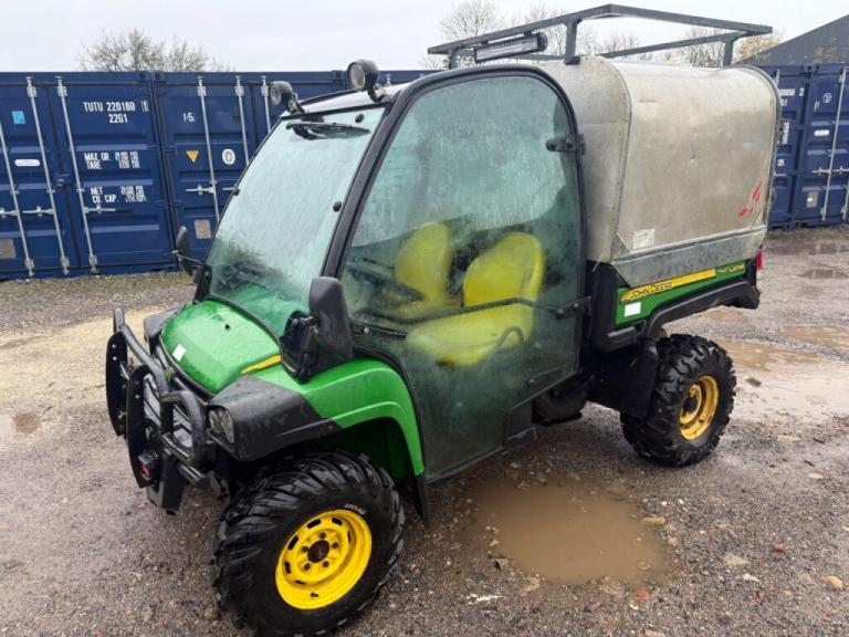  John Deere  Gator XUV 4X4 C Diesel