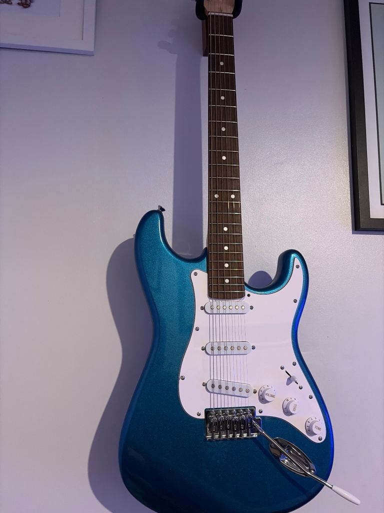 Blue east coast Electric Guitar – Great  Condition