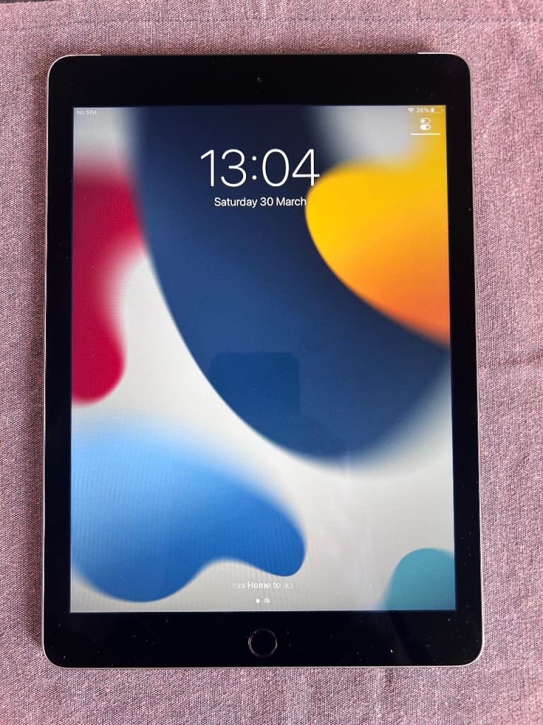 Apple iPad Air 2 Gen 16GB 9.7 Inch Display WiFi + Cellular