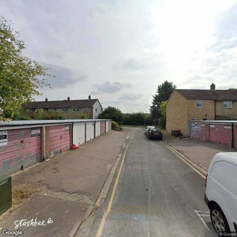 Garage to rent in Potters Bar (EN6) | Stashbee