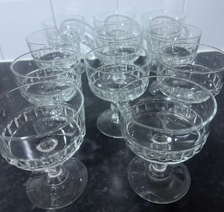 image for 11 VINTAGE RETRO LUMINARC GLASS STEMMED DESSERT 