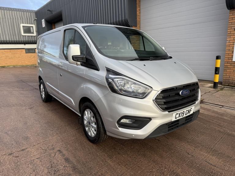 FORD TRANSIT CUSTOM 2.0 300 EcoBlue Limited 2019