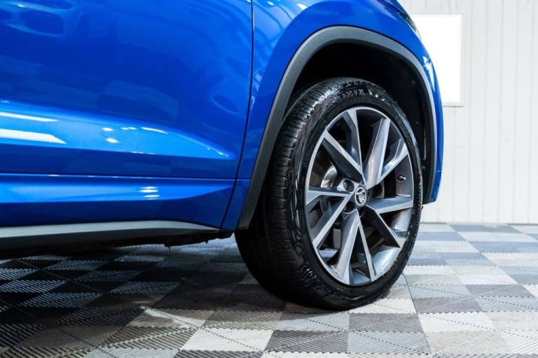 2022 Skoda Kodiaq 2.0 TDI SportLine SUV 5dr Diesel DSG 4WD Euro 6 (s/s) (7 Seat) (200 ps) ESTATE ...