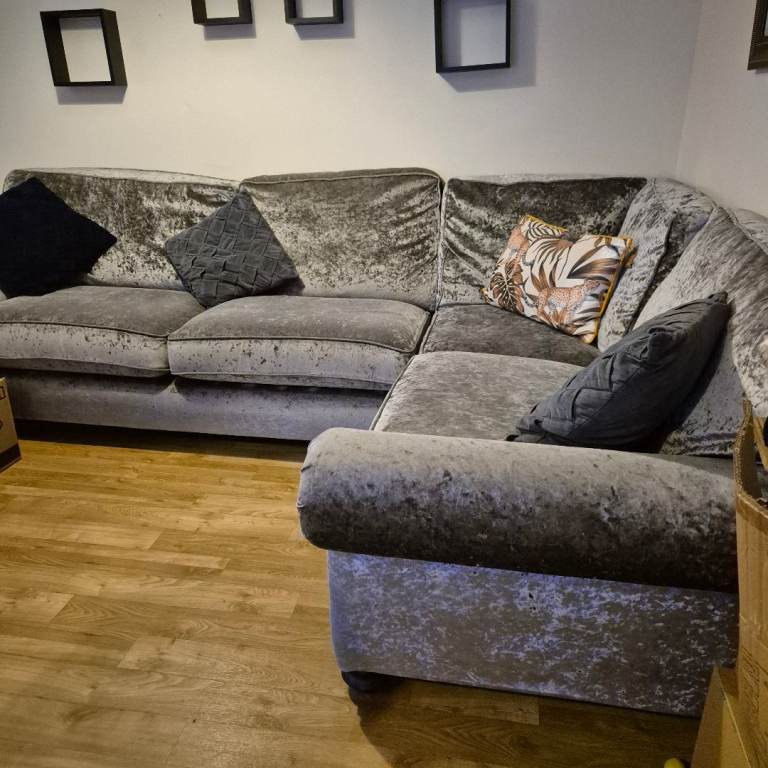 Corner sofa and chair 