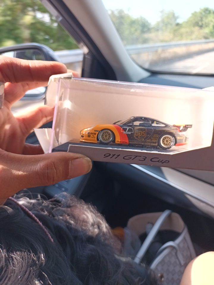 :Minichamps 1:43, Porsche 911 GT3 Cup, UPS Porsche model