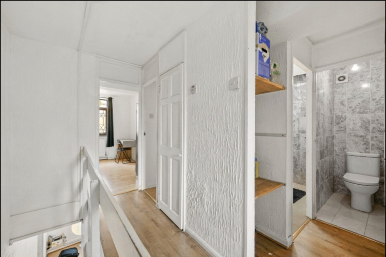 🏡 Spacious 3-Bedroom Apartment | Isle of Dogs (E14) | Great Location