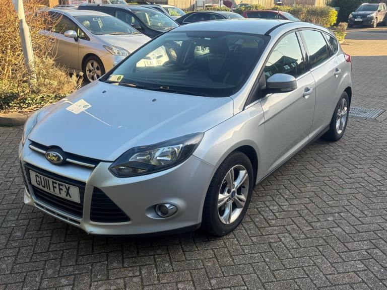 Ford, FOCUS, Hatchback, 2011, Manual, 1596 (cc), 5 doors