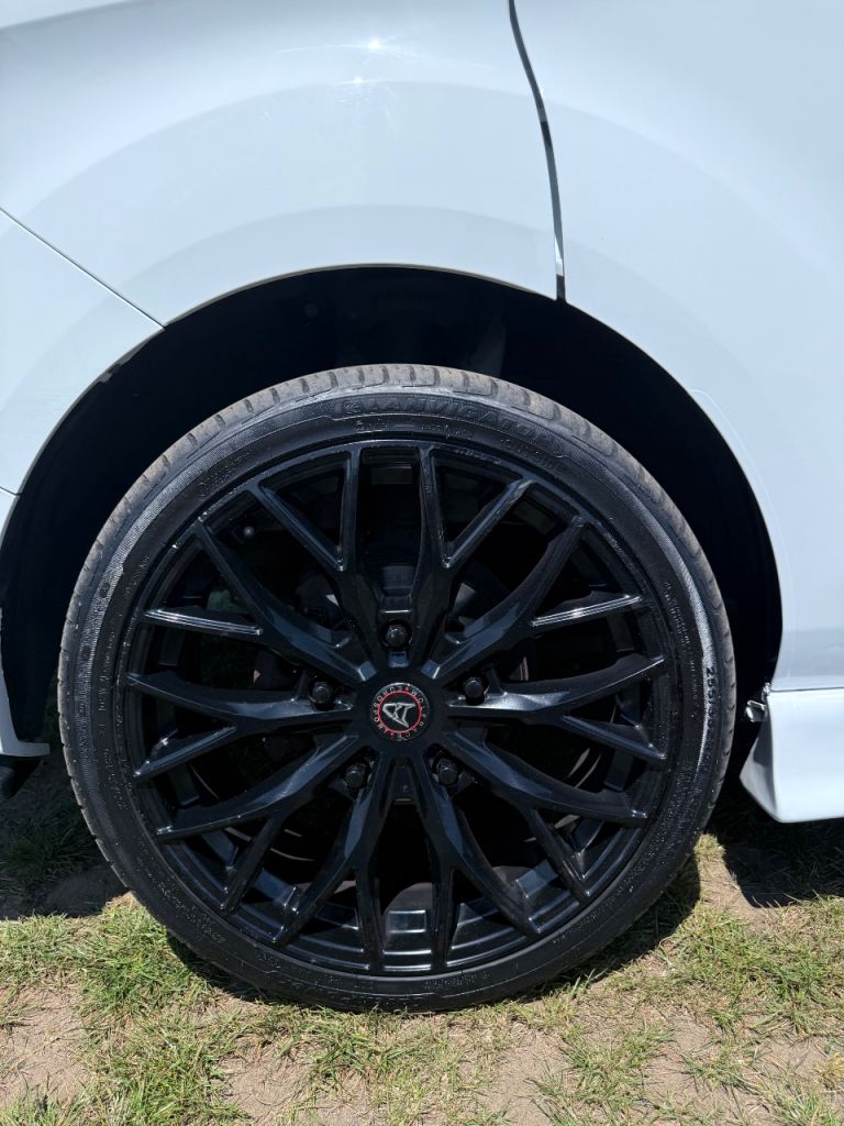 Transit custom Alloys 