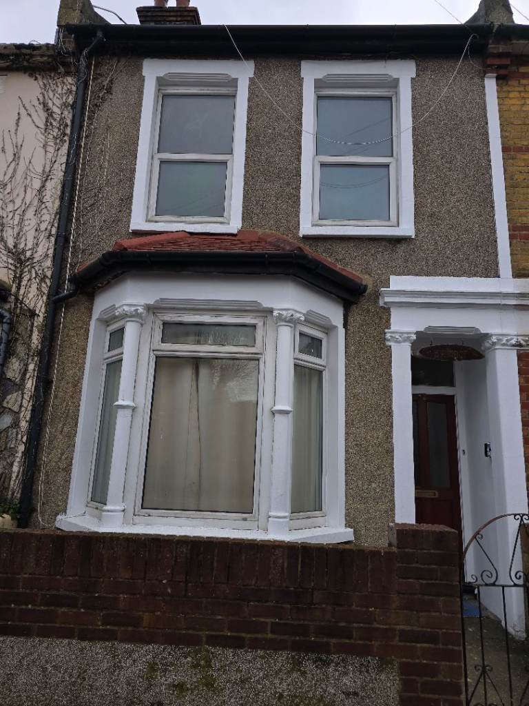 3/4 bedroom terraced house 