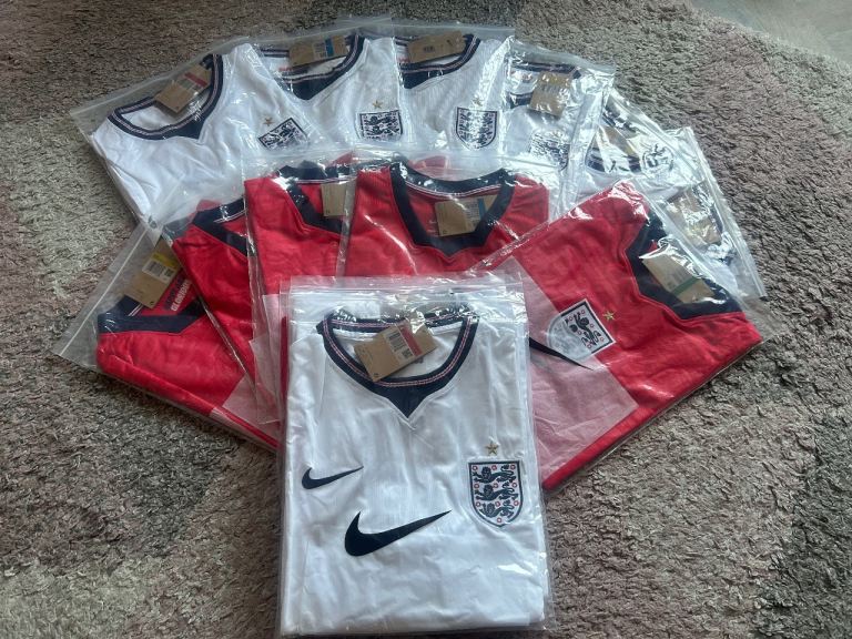 New England Football Shirts – Red & White, All Sizes