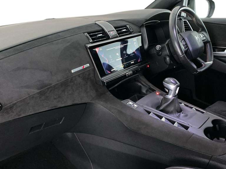 2020 DS Automobiles DS 7 1.5 BlueHDi Performance Line 5dr Crossover/SUV DIESEL Manual