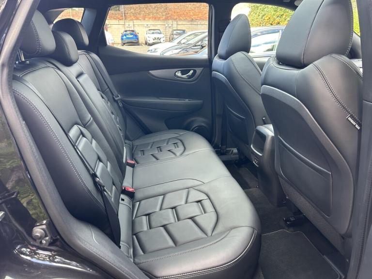 2020 Nissan Qashqai 1.3 DIG-T TEKNA PLUS 5DR Manual Hatchback Petrol Manual