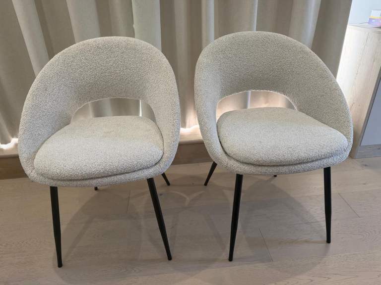 4 Modern Cream Fabric Dining Chairs
