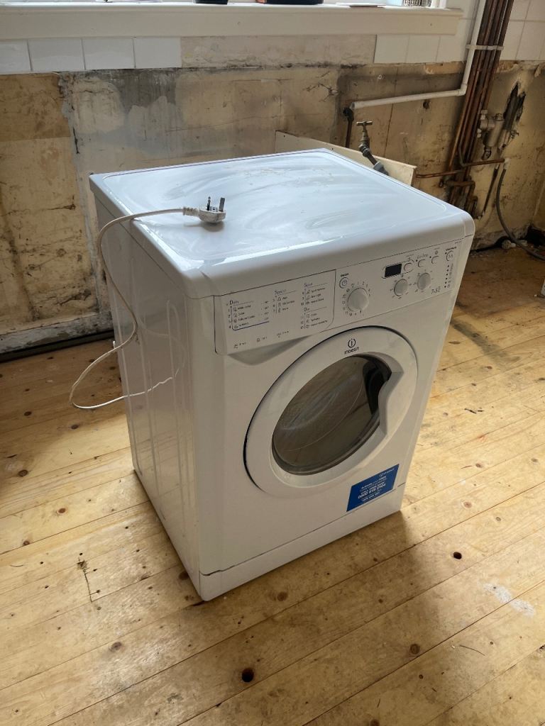 Indesit 7.5kg Freestanding Tumble Dryer – Good Condition