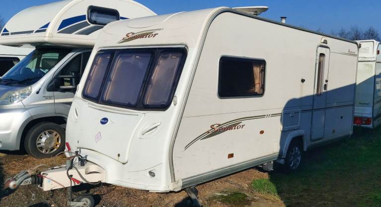 Bailey Senator Vermont (2006) 2 Berth -Pre-owned Caravan -Rear Shower and Bathroom