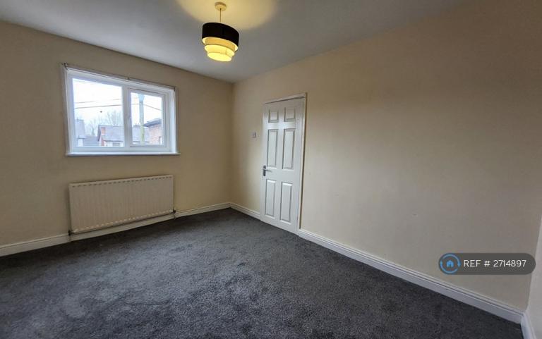 2 bedroom house in Schofield Street, Leigh, WN7 (2 bed) (#2714897)