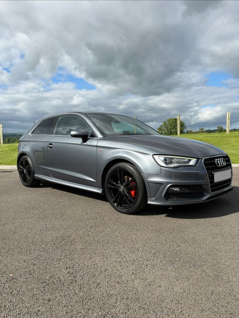 Audi, A3 S Line, Hatchback, 2014, Manual, 1598 (cc), 3 doors