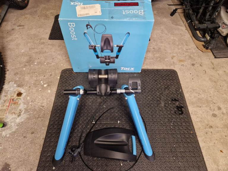 Tacx Boost Bike Trainer – Excellent Condition