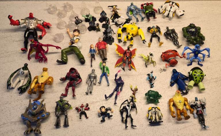 Ben 10 figures